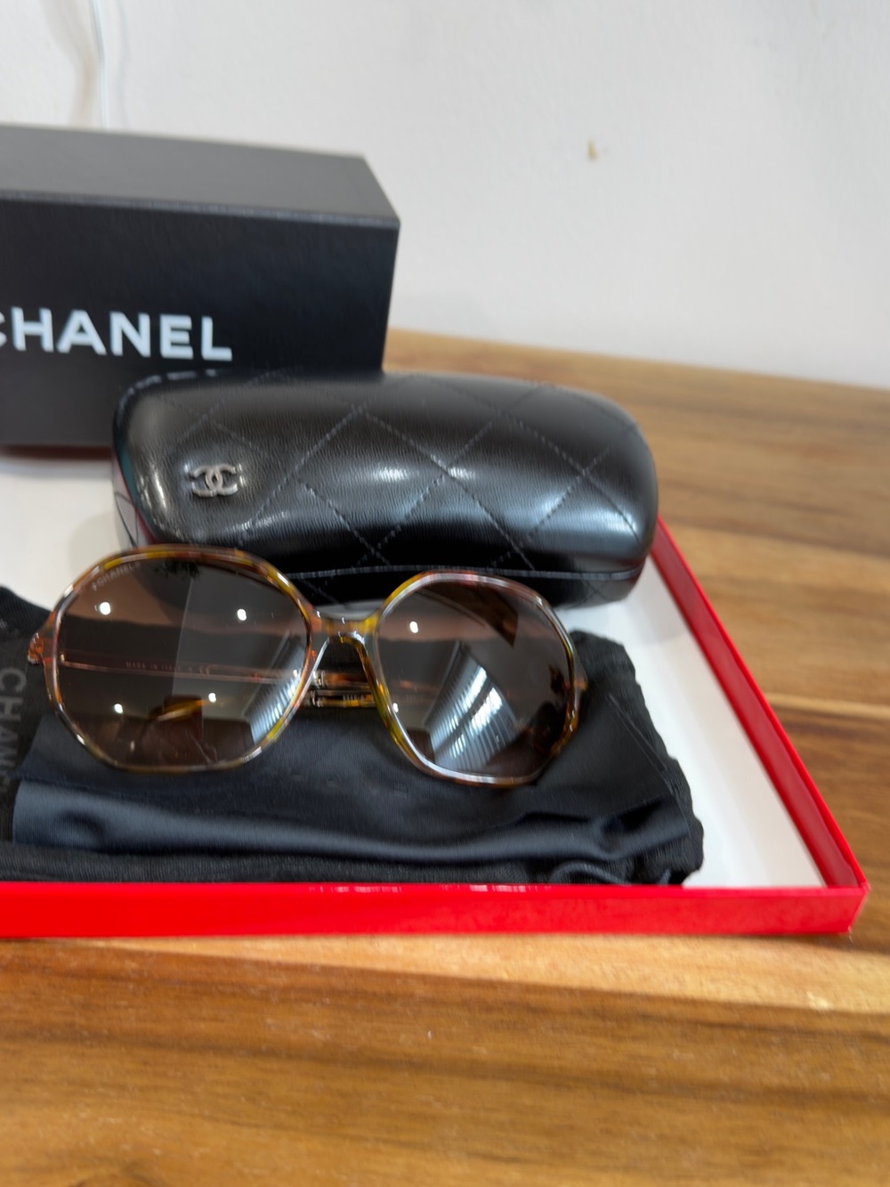 CHANEL Brown Tortoiseshell Oversized Sunglasses 5345A - Picture 6 of 14